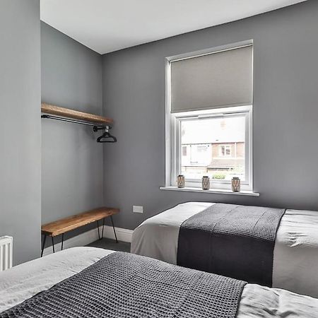 Luxury Spacious Pad With Games Room Sheffield Exterior foto